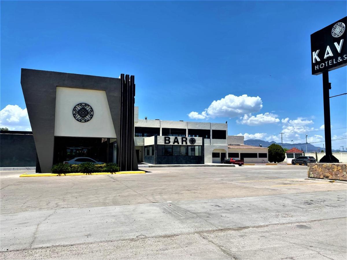 Kavia Meoqui Hotel&Suites Extérieur photo